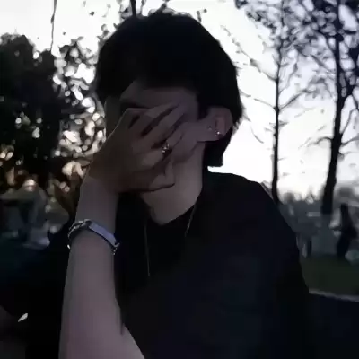 唐依童